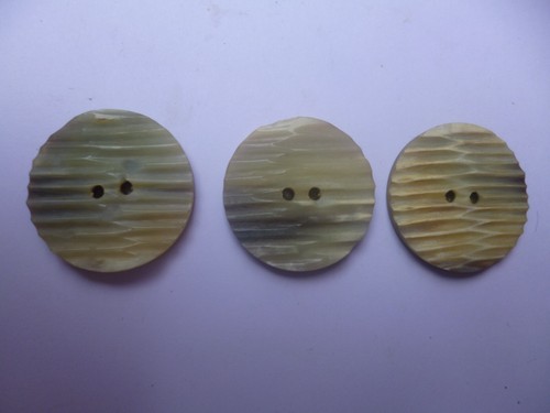 Boutons anciens couture - anciens,