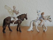 Lot de 2 cavalières Schleich