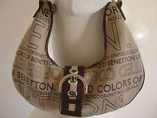 SAC A MAINS OU EPAULE TOILE IMPRIMEE  MARQUE " BENETTON " TRES BON ETAT