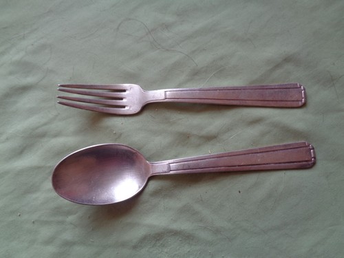 Cuillere fourchette en - cuillere, et