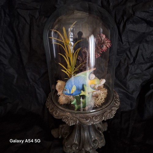 Globe sur pied tripode - globe,