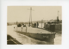 Sur le sous-marin Nautilus Vintage silver print Tirage argentique  16x12  