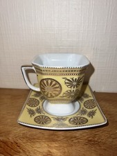 Tasse et sous tasse Doré Et
