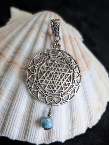 Collier avec larimar - , et