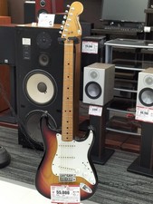 Guitare électrique FERNANDES