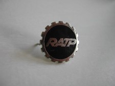 Ancien BADGE casquette RATP