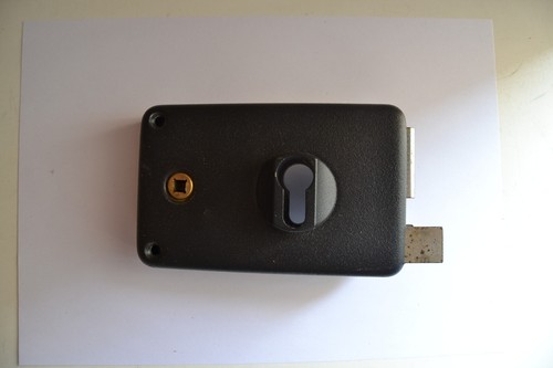 Serrure portail applique - serrure,