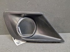 Cache contour antibrouillard