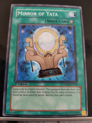 Mirror yata - of,