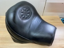 UNE SELLE MOTO CUSTOM YAMAHA