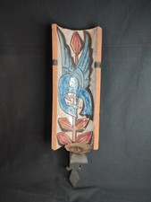 Applique pique cierge, bougie en fer forgé et terre cuite émaillée signée 50/60