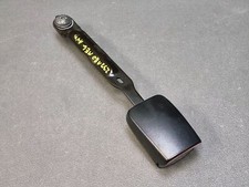 Attache ceinture sécurité