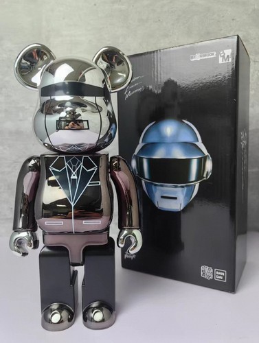 Bearbrick400 daft punk - daft,
