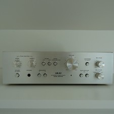 Akai AM-2200