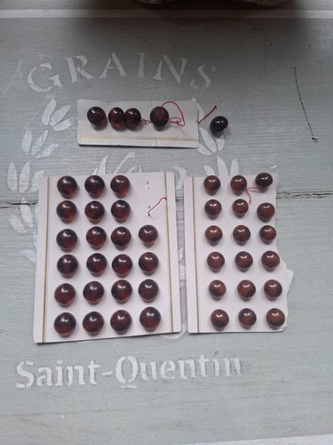 Lot anciens boutons - d'anciens,