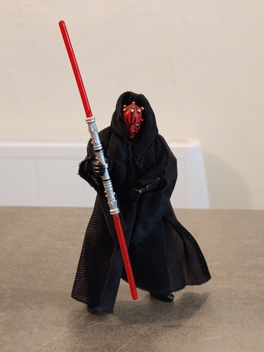 Star wars figurine - star,