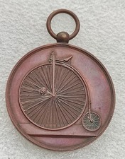RARE MEDAILLE DIJON velo