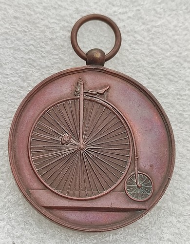Rare medaille dijon velo - medaille,