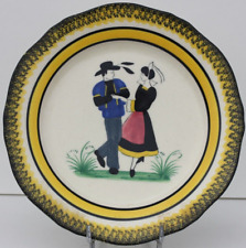 ASSIETTE EN FAIENCE DE QUIMPER - HENRIOT - AUX DANSEURS BRETONS - D. 25 cm