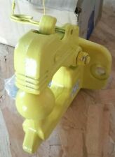 Crochet mixte a boule pour attelage 