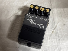 BOSS RV-2 RV2 Digital Reverb avec alimentation