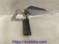 platine repose-pied avant