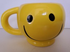 Smiley Mug Teleflora Yellow