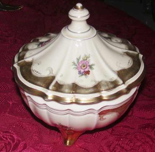 Superbe ancienne bonbonniere - superbe,
