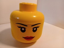 Lego tête femme boite de rangement originale 16 x 18 cm 1/4