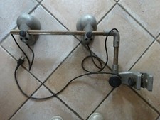 LAMPE INDUSTRIELLE ATELIER  2 LAMPES BRAS ARTICULE PIED ETABLI  1950