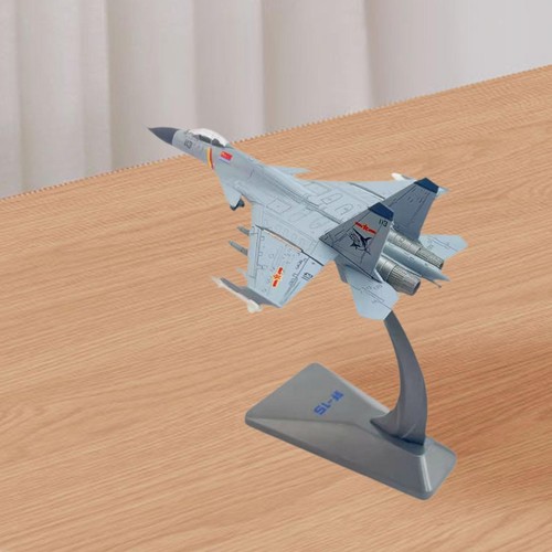Avion chasse 1 144 en - j,