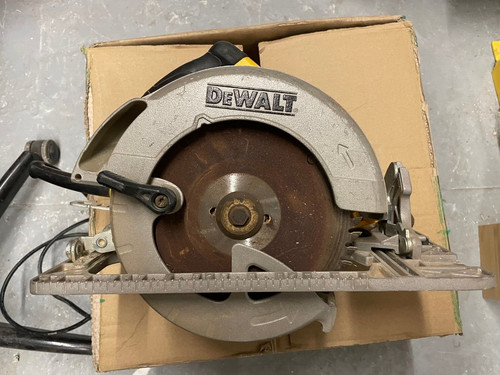 Scie circulaire dewalt - circulaire,