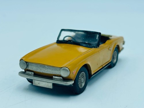 Auto replicas triumph tr6 - auto, 1.43