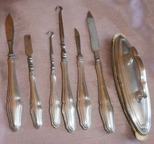 Set 7 pièces manucure & tire