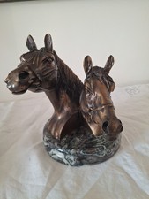 2 têtes de chevaux en régule