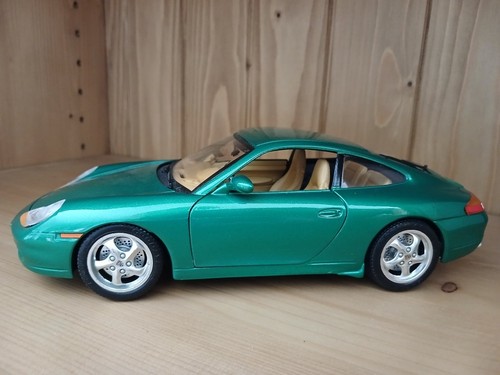 Voiture miniature 18 - miniature, 1/18