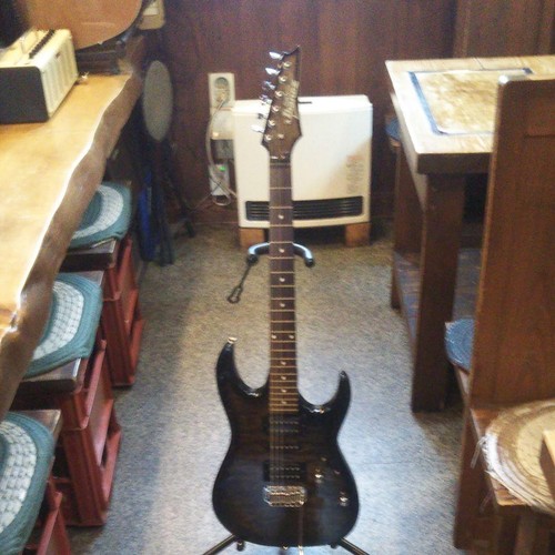 Guitare électrique ibanez - guitare,