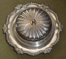 Superbe beurrier rond Couvert