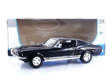 MAISTO 1/18 - FORD MUSTANG FASTBACK - 1967 31166BK