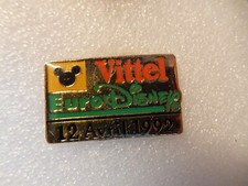 pin´s - EURO DISNEY  VITTEL