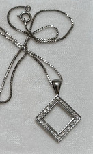 Collier en or blanc massif 18