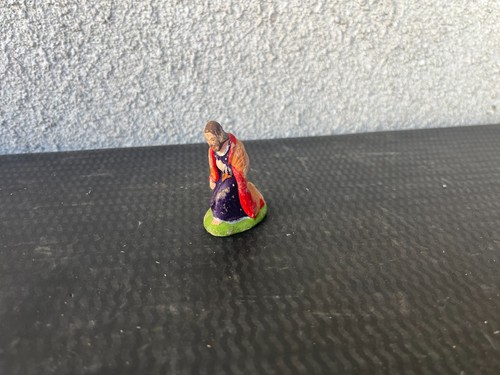 Ancienne figurine santon de - /,