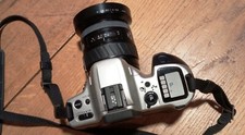 Appareil photo ancien réflex