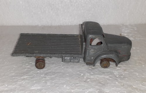 Berliet gris dinky - berliet, france