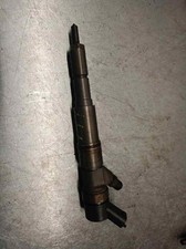 2354045 injecteur pour MG