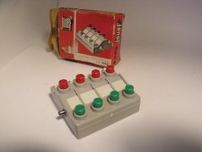 ref. 347 - ho- 1/87 - JOUEF ref. 890 - POSTE DE COMMANDE