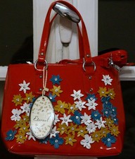 beau Sac ETERNEL neuf rouge