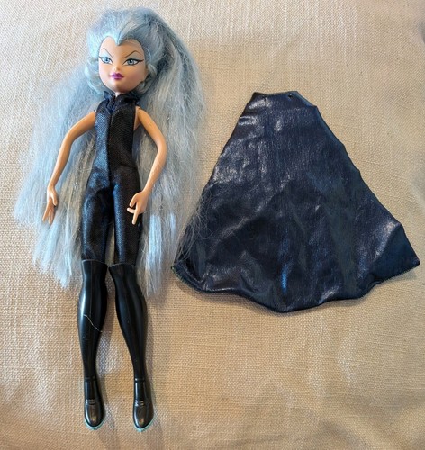 Poupée winx club icy - 🎀,