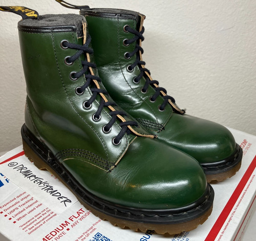 Vintage eye dr martens - 90's,