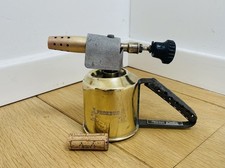 Ancien chalumeau en cuivre
